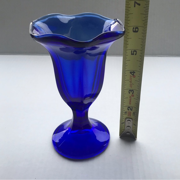 Set of 2 Vintage Cobalt Blue Ice Cream Sundae Dishes 6 1/4” Tall - Picture 8 of 10